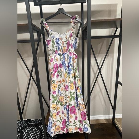 NWT SO JUNIOR MIDI DRESS WITH SIDE CUTOUTS - Picture 5 of 6